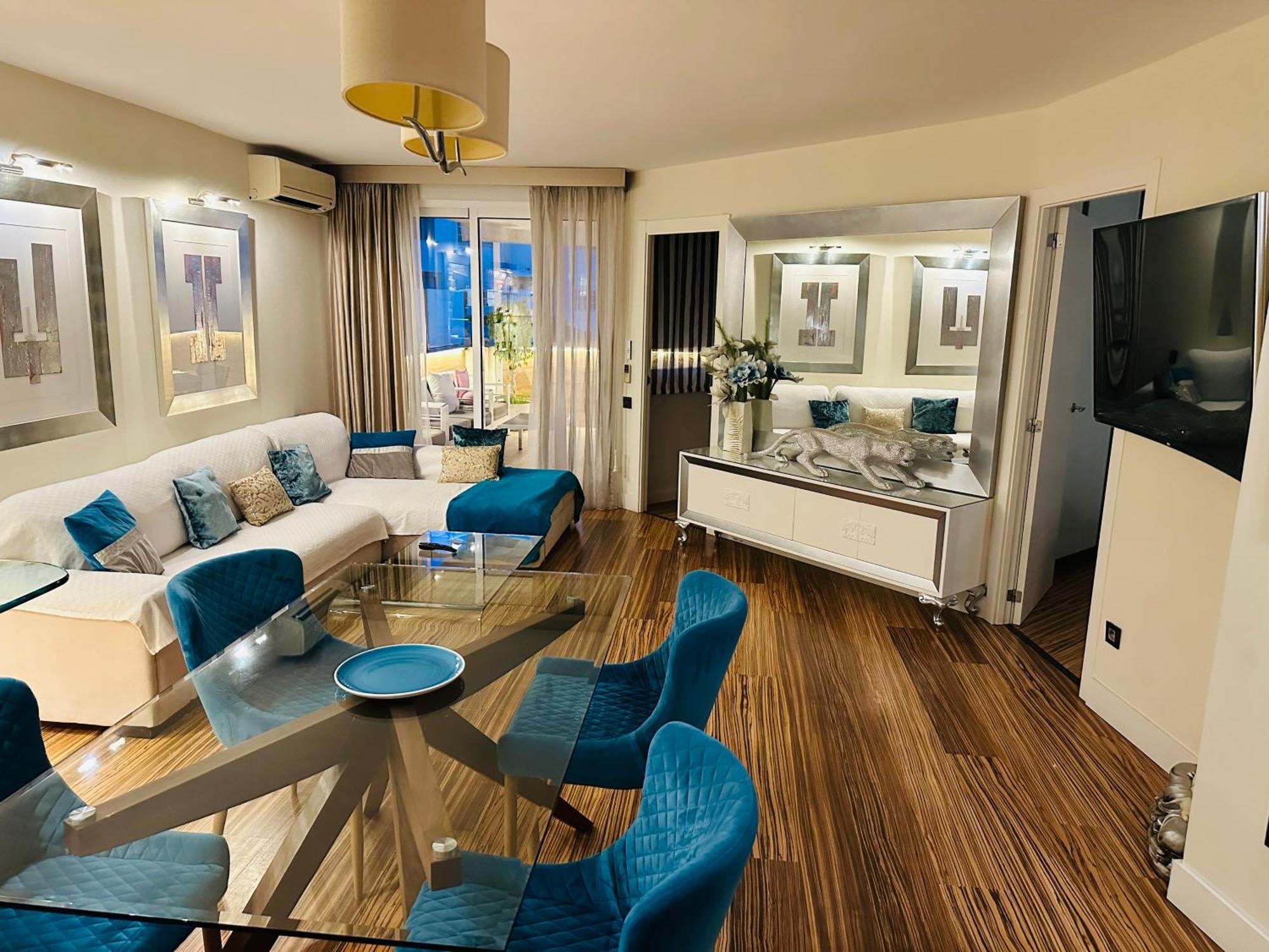 Luxury Apartament In Marina ベナルマデナ エクステリア 写真