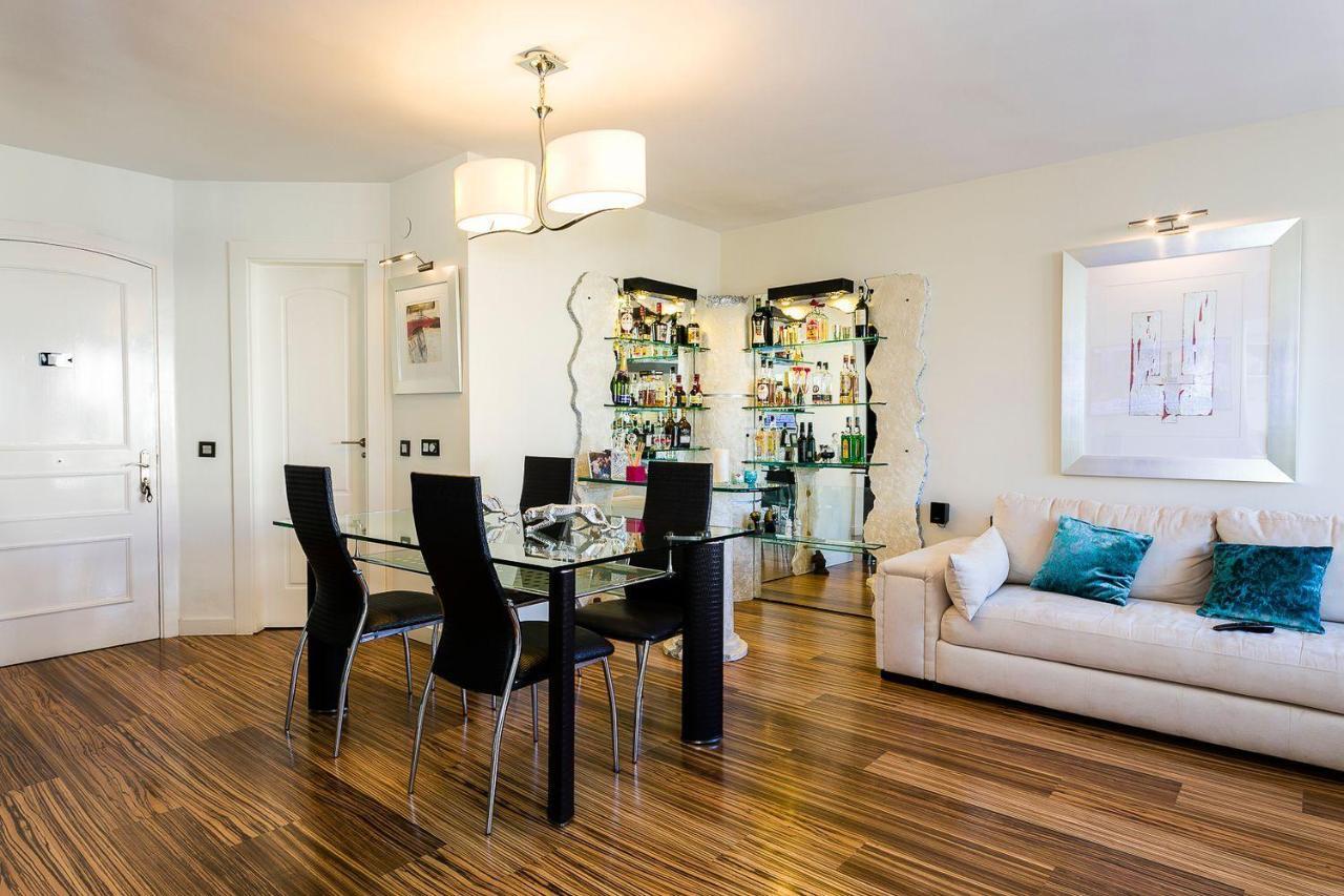 Luxury Apartament In Marina ベナルマデナ エクステリア 写真